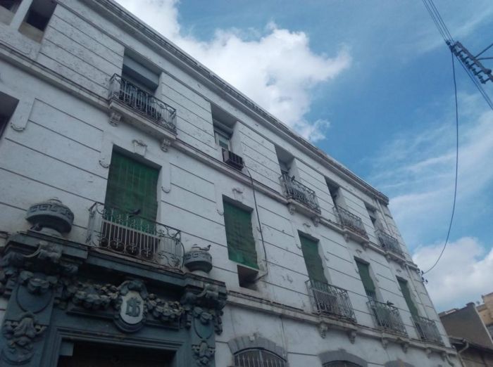 Restauration, Aménagement et Transformation d'une Usine de Tabac et sa Transformation en Siege de Société à Belcourt à Alger