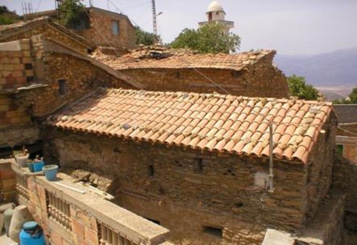 Restauration de la khalwa de dar Cheikh Belhadad a Seddouk Oufela  wilaya de Bejaia